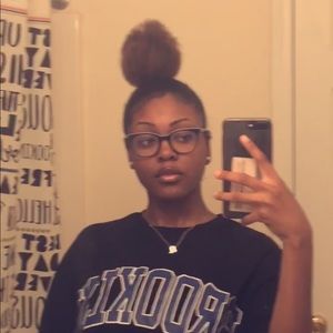 Meet your Posher, Carissa